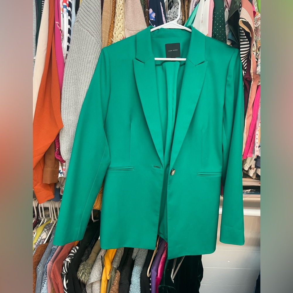 Alex Marie Green size 8 Blazer